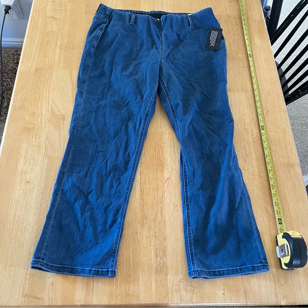 D&CO Women's Blue straight leg Jeans